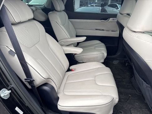 Used 2023 Hyundai Palisade Calligraphy w/ Cargo Package image 10