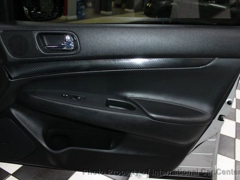 Used 2011 INFINITI G37 x Sedan w/ Premium Pkg image 27