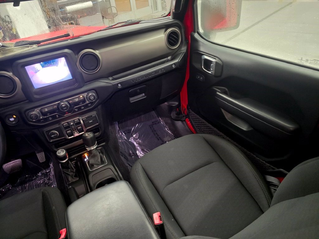 Used 2021 Jeep Wrangler Unlimited Sport AWD/4WD image 35