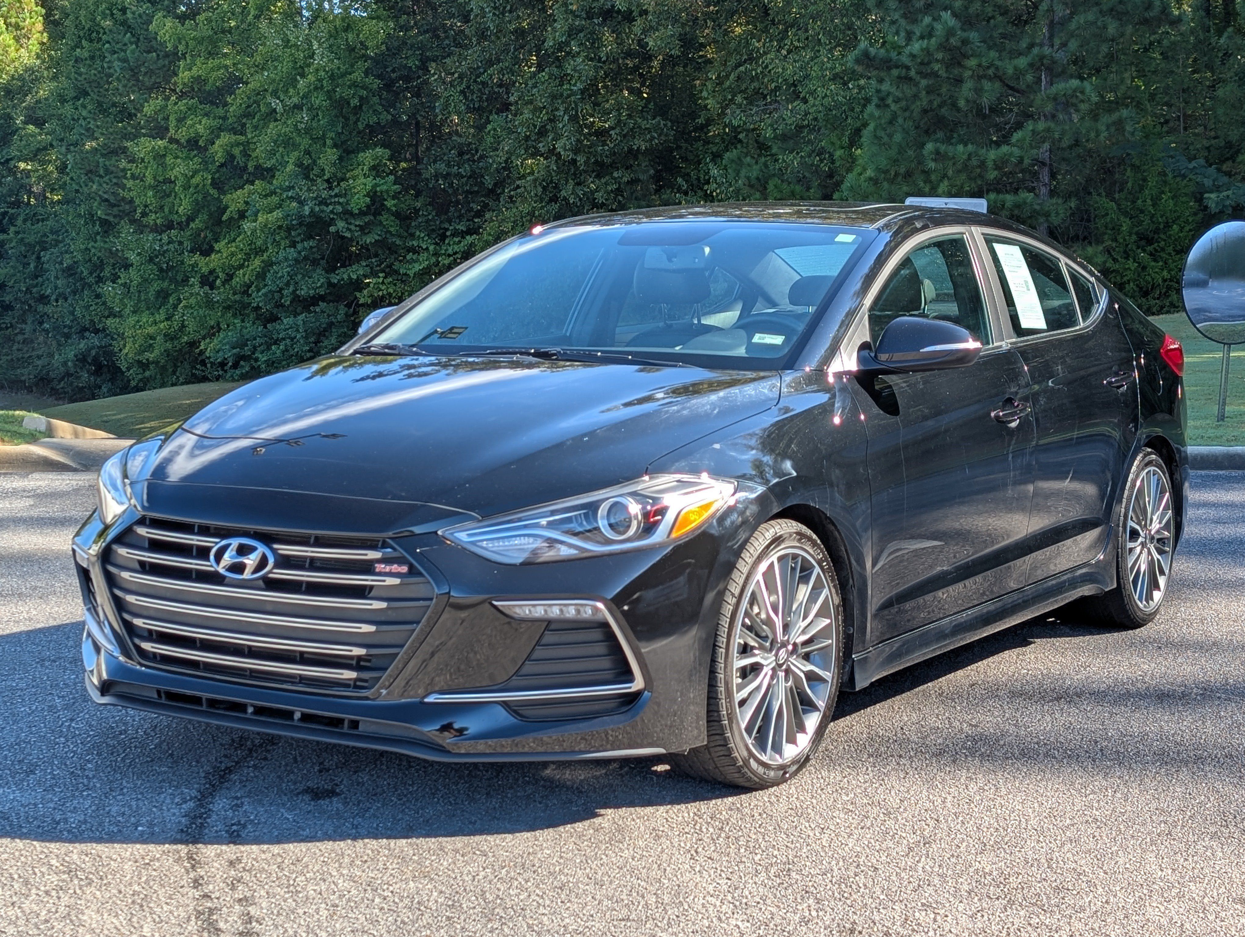 Used 2018 Hyundai Elantra Sport w/ Sport Premium Package 03 FWD image 5