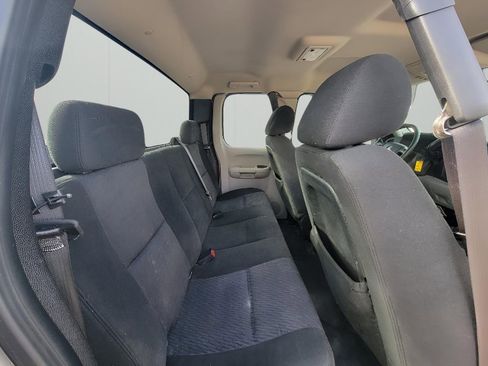 Used 2010 Chevrolet Silverado 1500 W/T image 21