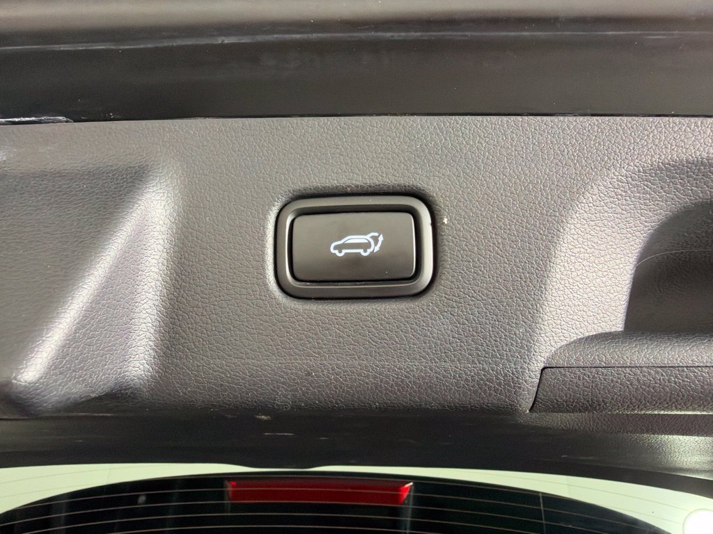 Used 2024 Hyundai Palisade SEL FWD image 25