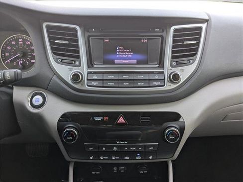 Used 2017 Hyundai Tucson Value w/ Cargo Package image 13