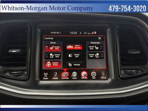 Used 2015 Dodge Challenger SXT Plus image 29