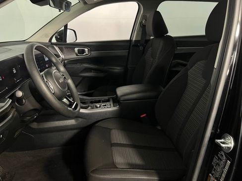 Used 2024 Kia Sorento LX image 20