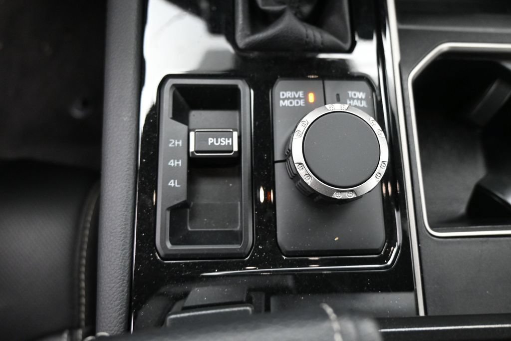 Used 2026 Toyota Sequoia Limited AWD/4WD image 15