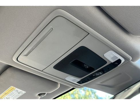 Used 2023 Honda CR-V EX-L image 24