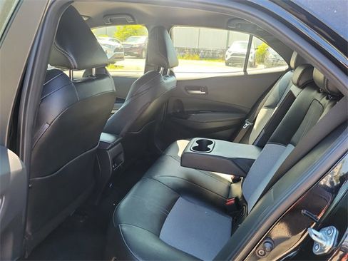 Used 2021 Toyota Corolla XSE image 7