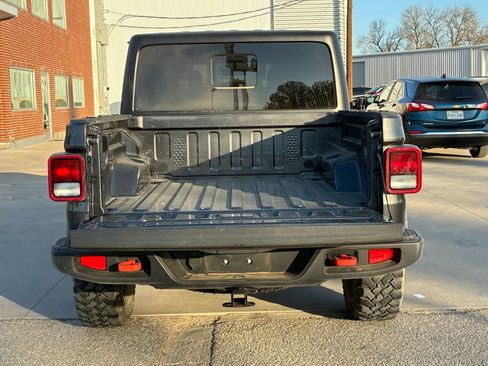 Used 2023 Jeep Gladiator Mojave image 14