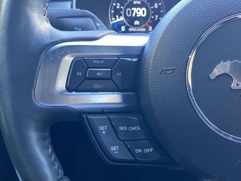 Used 2018 Ford Mustang GT Premium w/ Equipment Group 401A image 18