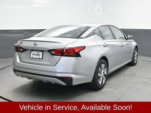 Used 2021 Nissan Altima 2.5 S FWD image 6