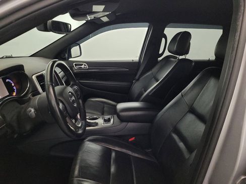Used 2018 Jeep Grand Cherokee Limited AWD/4WD image 17