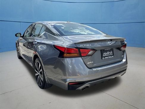 Used 2019 Nissan Altima 2.5 Platinum AWD/4WD image 7