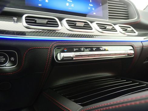 Used 2024 Mercedes-Benz GLE 53 AMG 4MATIC image 24