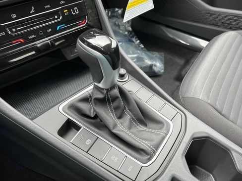 Used 2026 Volkswagen Jetta S FWD image 27