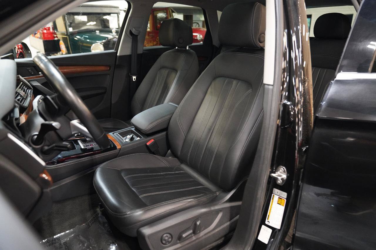 Used 2022 Audi Q5 2.0T Premium Plus AWD/4WD image 22