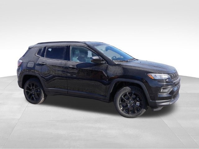 New 2026 Jeep Compass Latitude AWD/4WD image 2