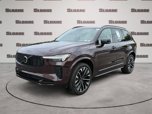 Used 2026 Volvo XC90 B6 Ultra w/ Protection Package AWD/4WD image 1