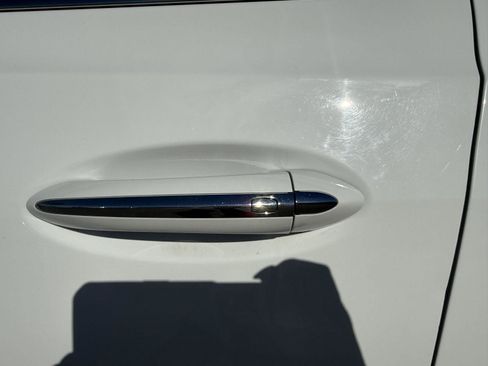 Used 2021 Buick Enclave Essence w/ Trailering Package, 5000 lbs. image 7