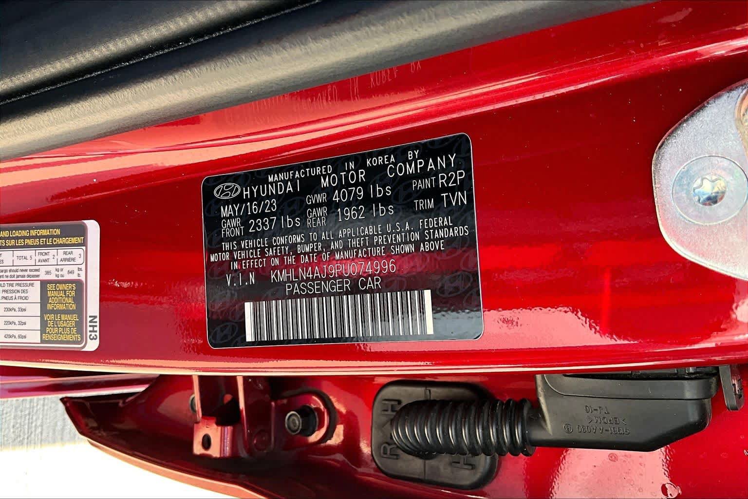Used 2023 Hyundai Elantra Limited FWD image 33