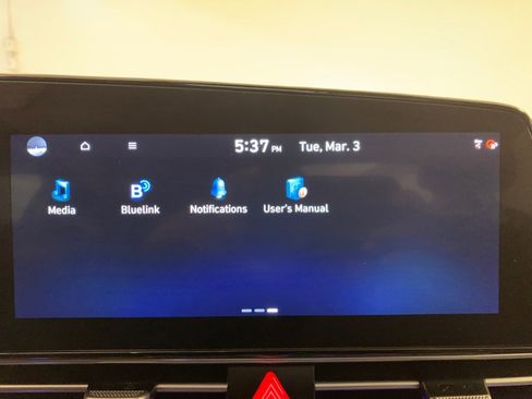 Used 2025 Hyundai Elantra SEL image 23