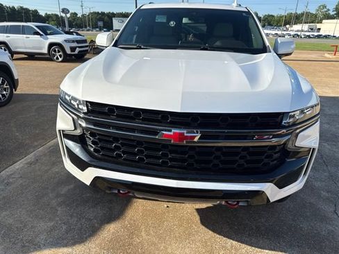 Used 2021 Chevrolet Tahoe Z71 w/ Rear Media and Nav Package AWD/4WD image 13