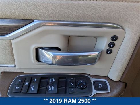 Used 2019 RAM 2500 Laramie image 11