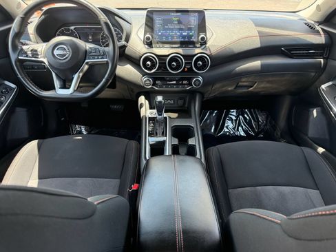 Used 2025 Nissan Sentra SR FWD image 27