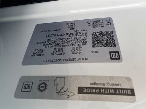 Certified 2026 Buick Enclave Preferred AWD/4WD image 28