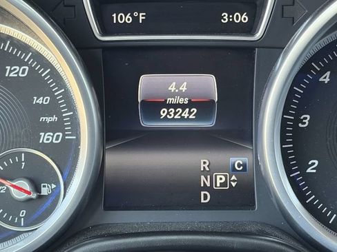 Used 2017 Mercedes-Benz GLE 350 w/ Premium 1 Package image 26