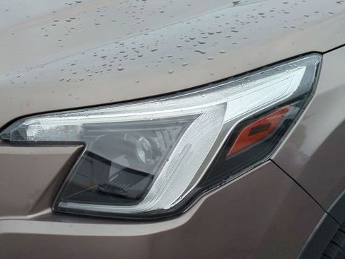 Used 2022 Subaru Forester Touring w/ Popular Package #3 AWD/4WD image 9