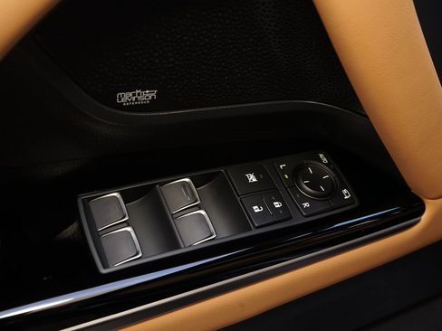 Used 2026 Lexus LX 600 4WD w/ Luxury Package image 30