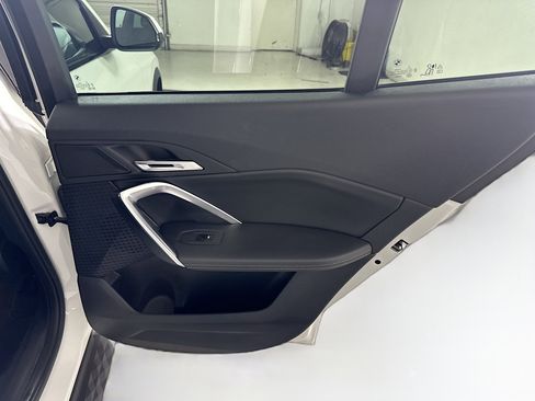 Used 2025 BMW X2 xDrive28i image 30