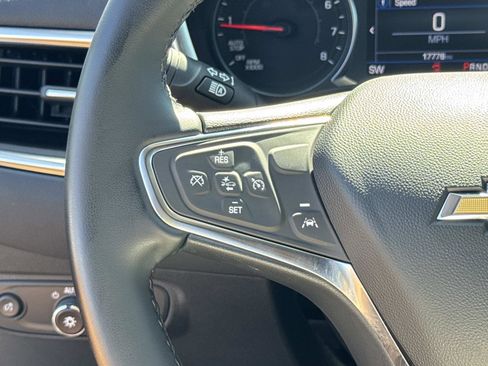 Used 2024 Chevrolet Equinox LT w/ LPO, Floor Liner Package AWD/4WD image 7