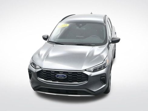 Used 2025 Ford Escape ST-Line image 23