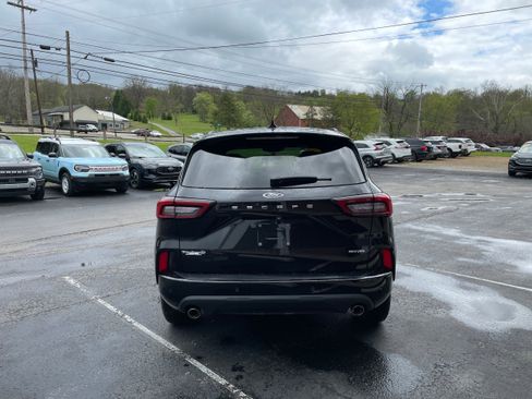 Used 2024 Ford Escape ST-Line w/ Tech Pack #1 AWD/4WD image 6