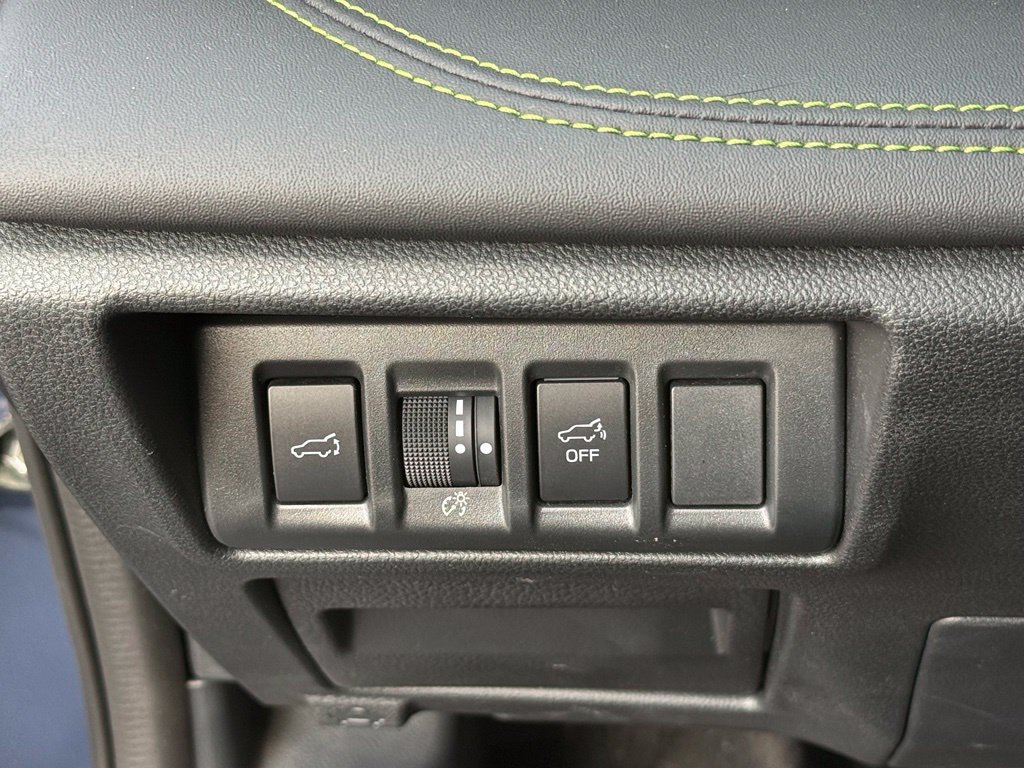 Certified 2025 Subaru Outback Onyx Edition AWD/4WD image 13