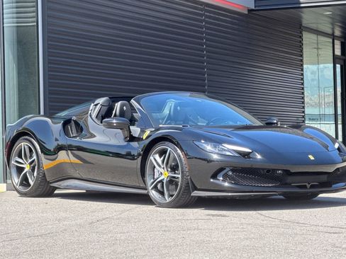 Used 2024 Ferrari 296 GTS RWD image 10