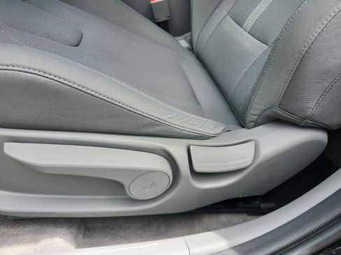Certified 2023 Hyundai Elantra SE FWD image 14