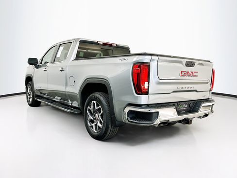 Used 2023 GMC Sierra 1500 SLT w/ SLT Premium Plus Package image 5