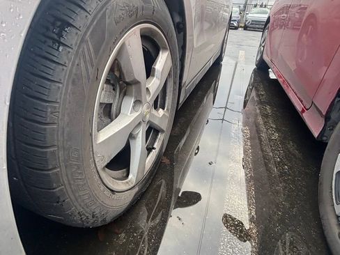 Used 2013 Chevrolet Volt image 4