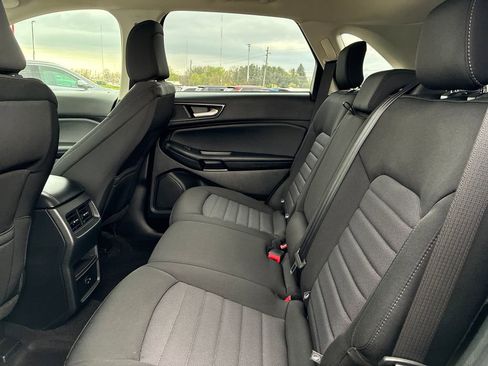 Used 2022 Ford Edge SE AWD/4WD image 16