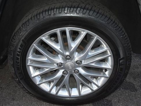 Used 2018 Jeep Grand Cherokee Summit AWD/4WD image 50