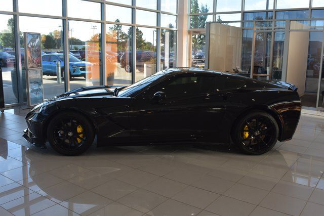 Used 2017 Chevrolet Corvette Stingray Coupe w/ 2LT Preferred Equipment Group RWD image 8