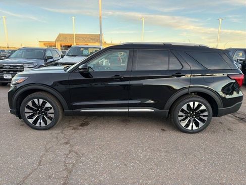 New 2026 Ford Explorer Platinum w/ LUX Leather Package image 3