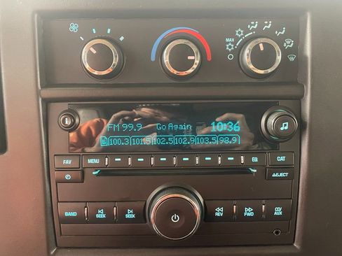 Used 2016 Chevrolet Express 2500 LS image 19