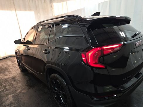 Used 2020 GMC Terrain SLT w/ Elevation Edition FWD image 2