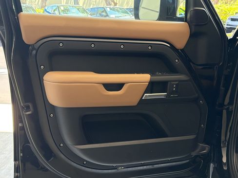 New 2026 Land Rover Defender 110 S AWD/4WD image 14