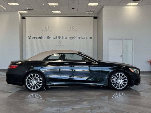Used 2017 Mercedes-Benz S 550 Cabriolet image 4