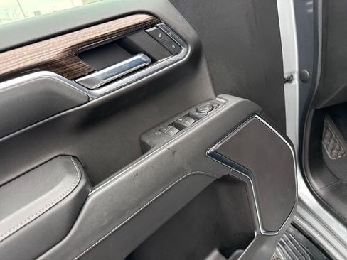 Used 2024 Chevrolet Silverado 1500 LT image 14